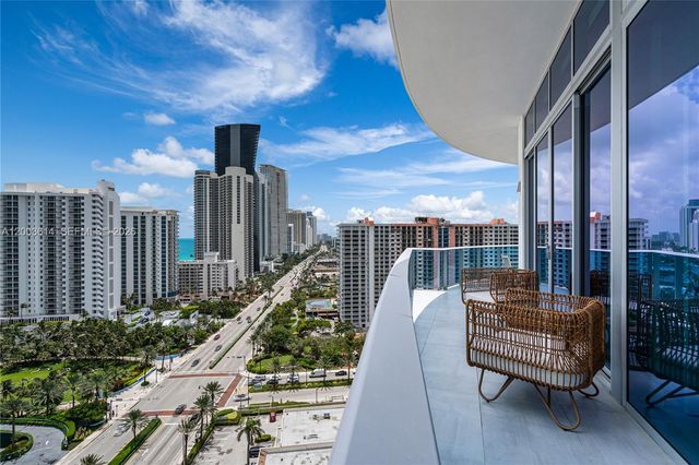 17550 Collins Ave PH1, Sunny Isles Beach, FL 33160