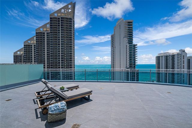 17550 Collins Ave PH1, Sunny Isles Beach, FL 33160