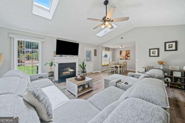 1230 Polaris Court, Lawrenceville, GA 30045