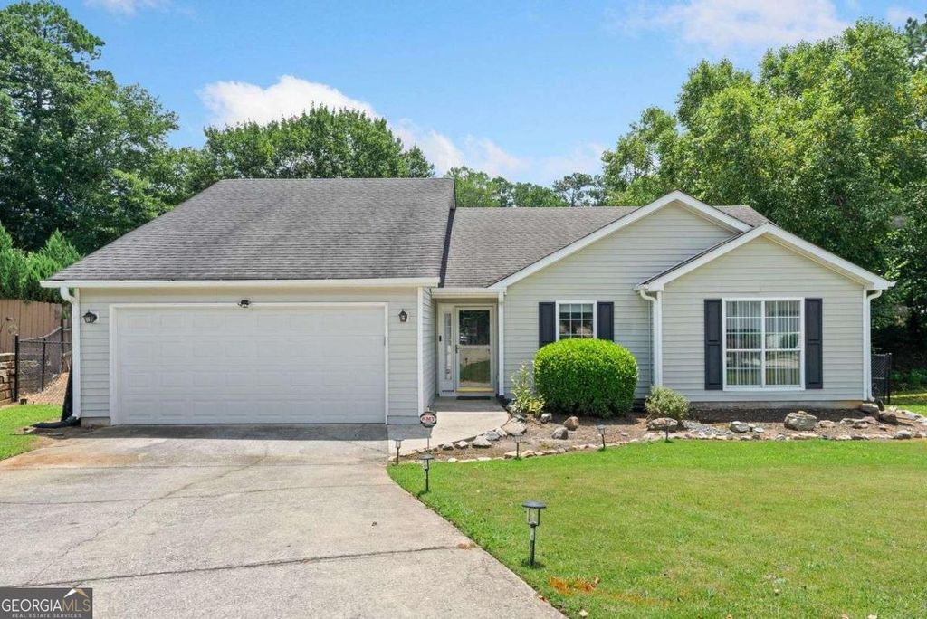 1230 Polaris Court, Lawrenceville, GA 30045