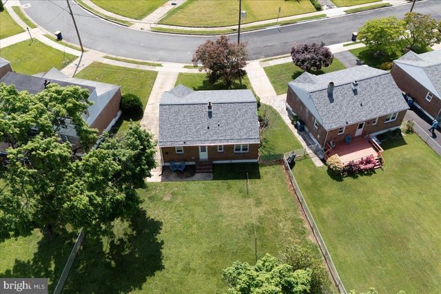 211 DUMONT RD, Wilmington, DE 19804