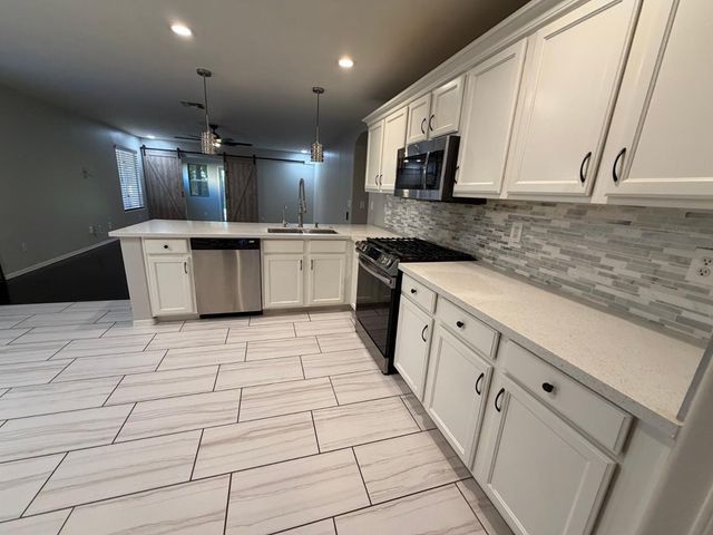 1945 E Aloe Place, Chandler, AZ 85286