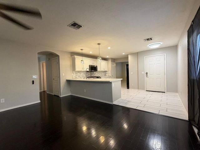 1945 E Aloe Place, Chandler, AZ 85286