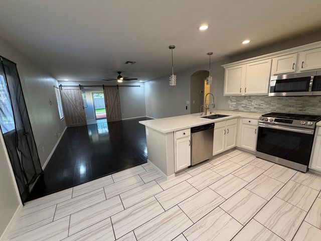 1945 E Aloe Place, Chandler, AZ 85286