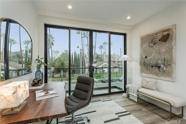 328 3rd, Huntington Beach, CA 92648