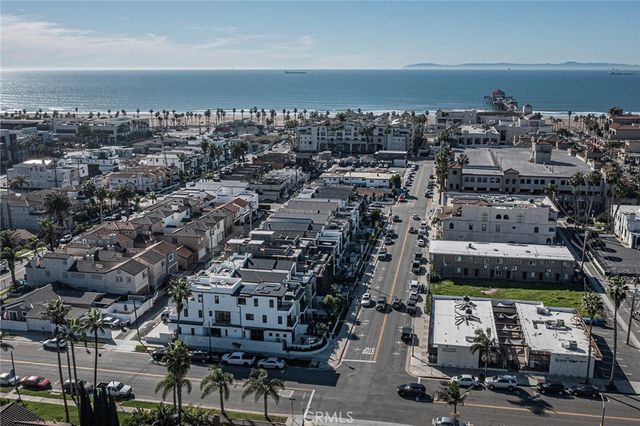 328 3rd, Huntington Beach, CA 92648