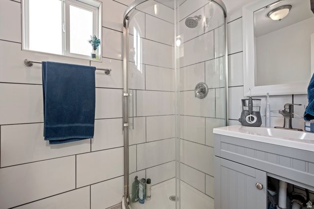 230 E SOUTHGATE AVE, Salt Lake City, UT 84115