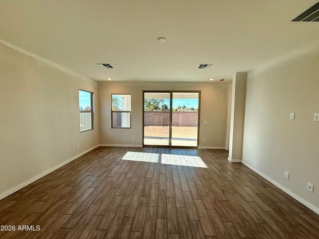 8218 N 174TH Lane, Waddell, AZ 85355