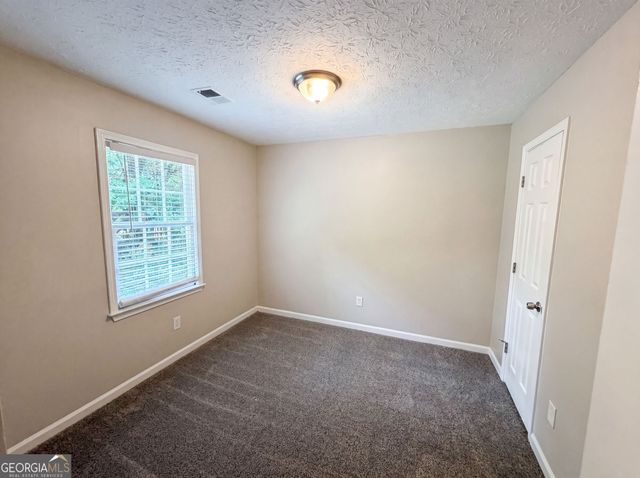 4078 Tara Court, Loganville, GA 30052