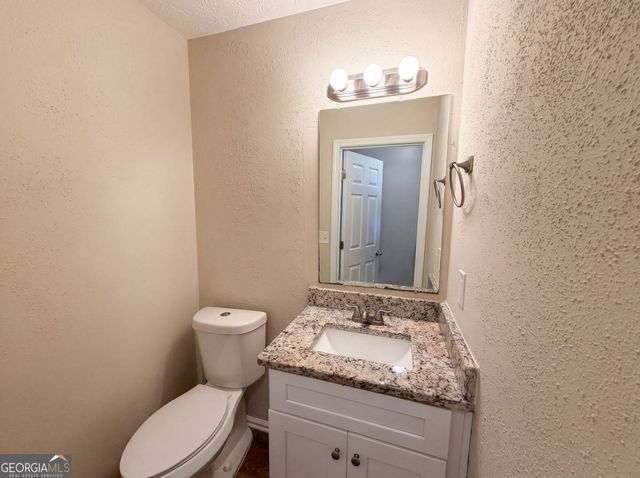 4078 Tara Court, Loganville, GA 30052