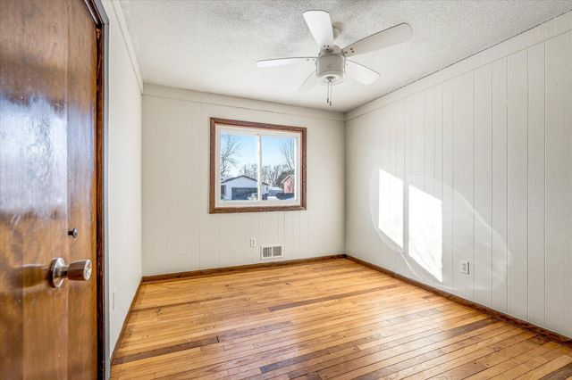 3445 Lester Avenue, Hastings, MN 55033