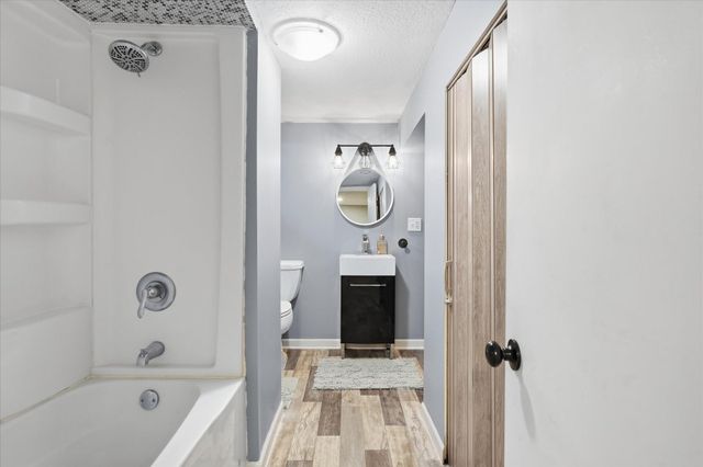 3445 Lester Avenue, Hastings, MN 55033