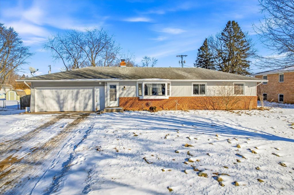 3445 Lester Avenue, Hastings, MN 55033