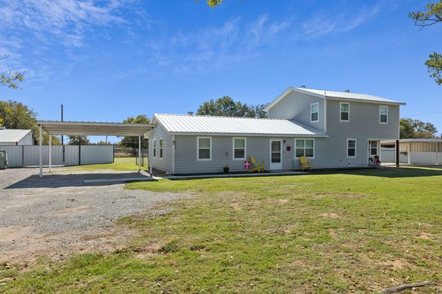 1060 E Reno Road, Reno, TX 76020