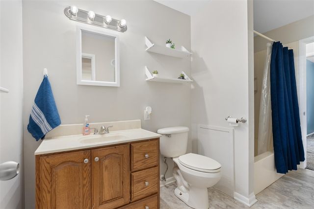 4317 Farnham Avenue, Portage, MI 49002