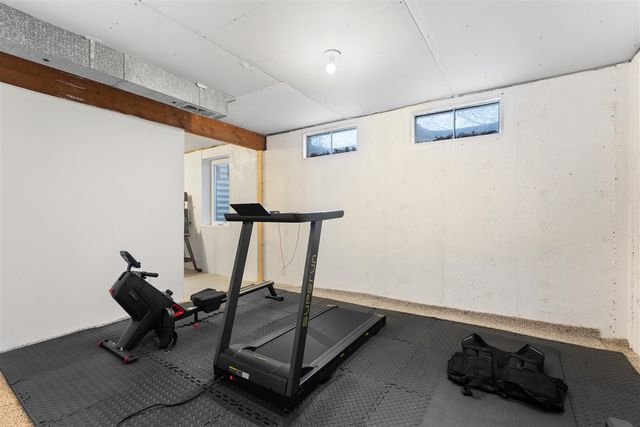 4317 Farnham Avenue, Portage, MI 49002