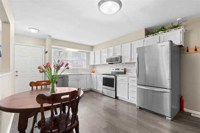 4317 Farnham Avenue, Portage, MI 49002