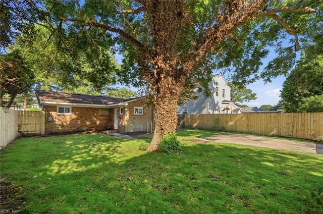 2713 Roanoke AVE, Portsmouth, VA 23704