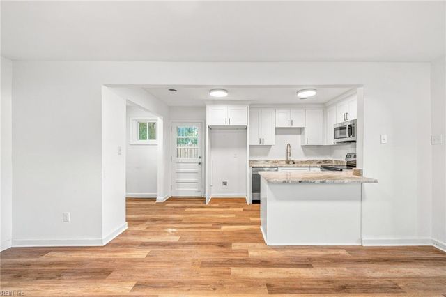 2713 Roanoke AVE, Portsmouth, VA 23704