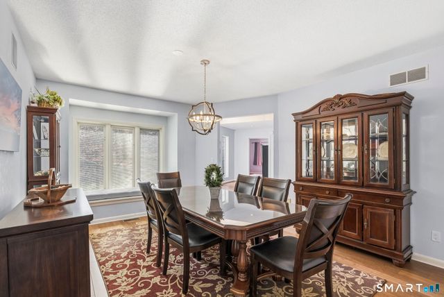 146 Lantern Park Lane South, Southbury, CT 06488