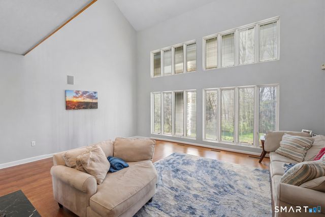 146 Lantern Park Lane South, Southbury, CT 06488