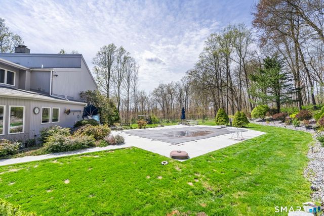 146 Lantern Park Lane South, Southbury, CT 06488