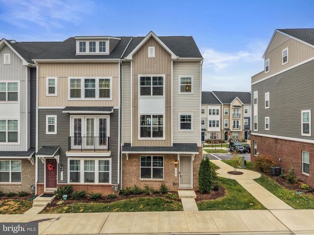 2563 GRANGEMILL LN, Frederick, MD 21701
