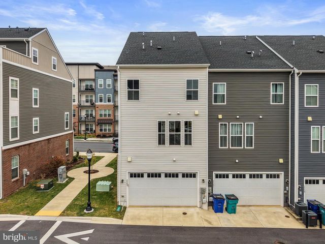 2563 GRANGEMILL LN, Frederick, MD 21701