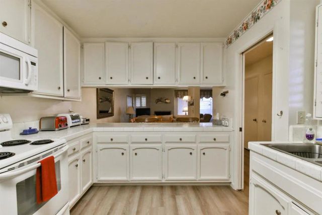 1068 Isabella Avenue, Coronado, CA 92118