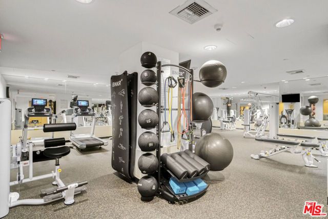 13600 Marina Pointe Drive 407, Marina Del Rey, CA 90292