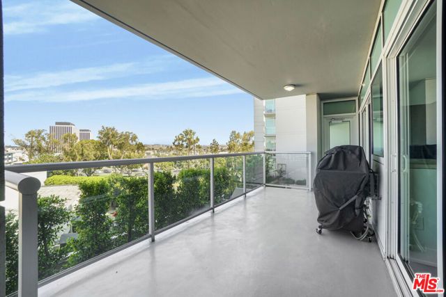 13600 Marina Pointe Drive 407, Marina Del Rey, CA 90292