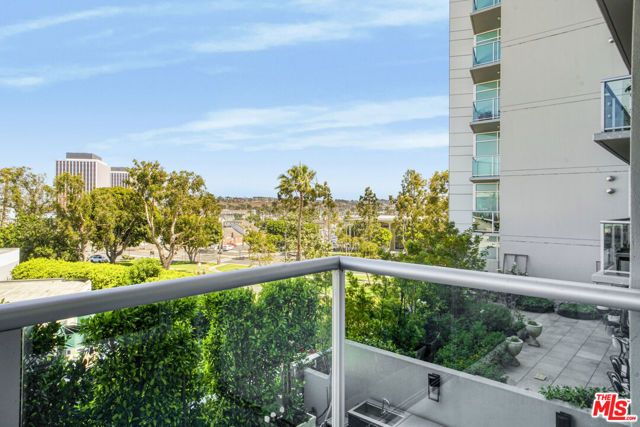 13600 Marina Pointe Drive 407, Marina Del Rey, CA 90292