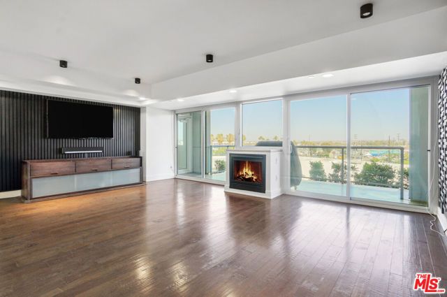 13600 Marina Pointe Drive 407, Marina Del Rey, CA 90292