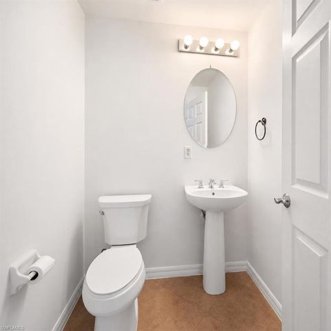 9072 Astonia WAY, Estero, FL 33967