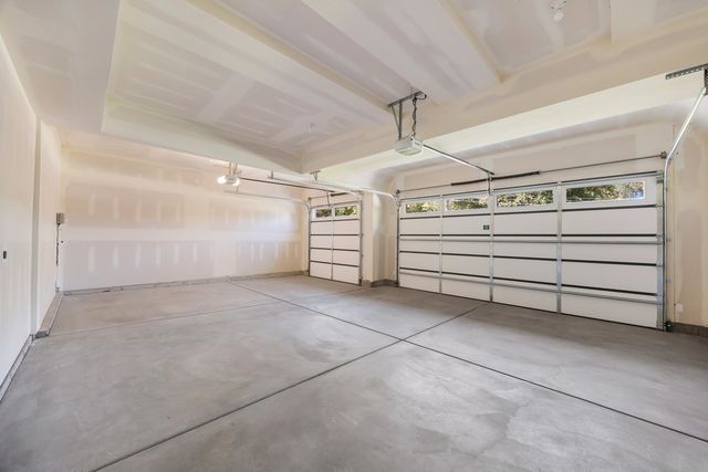 1519 Foothill Drive, Wheaton, IL 60189