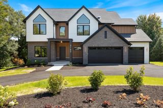 1519 Foothill Drive, Wheaton, IL 60189