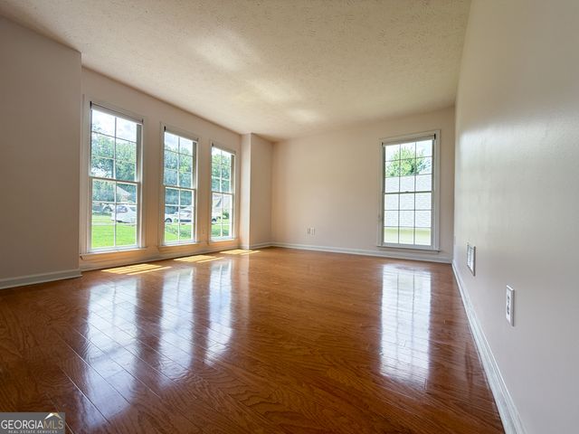 1202 Kaylyn Court NW, Kennesaw, GA 30152