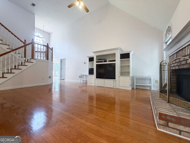 1202 Kaylyn Court NW, Kennesaw, GA 30152