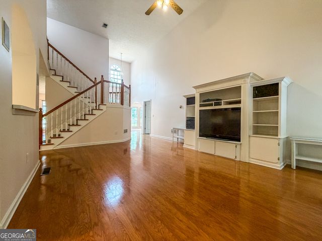 1202 Kaylyn Court NW, Kennesaw, GA 30152