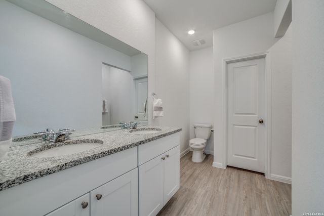 8706 Lamus Wheel, San Antonio, TX 78254