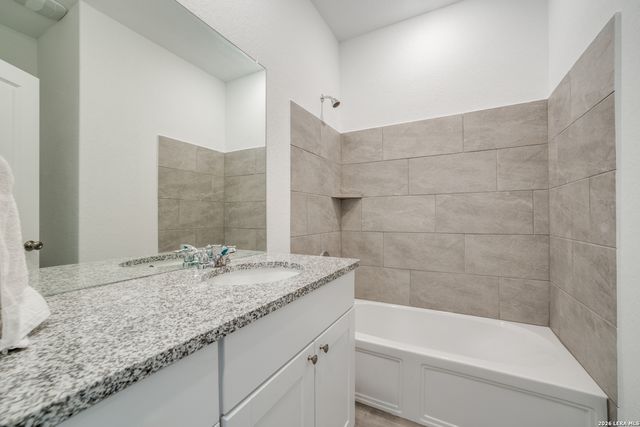 8706 Lamus Wheel, San Antonio, TX 78254