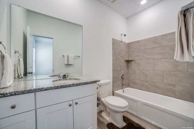8706 Lamus Wheel, San Antonio, TX 78254