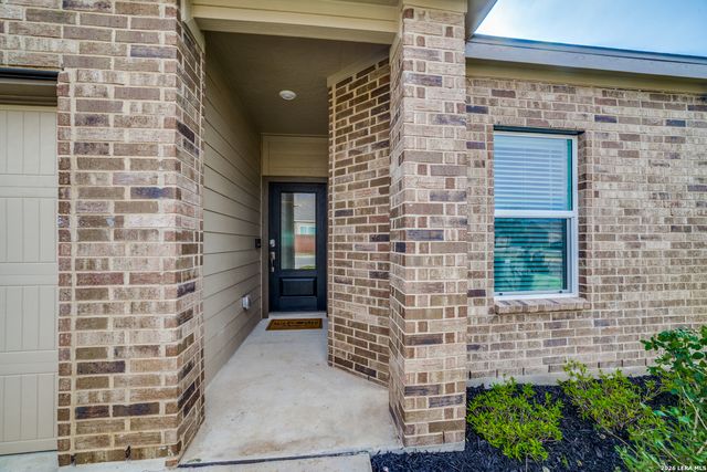 8706 Lamus Wheel, San Antonio, TX 78254