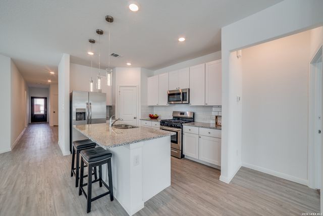 8706 Lamus Wheel, San Antonio, TX 78254