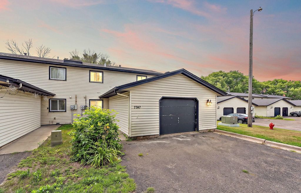 7747 89th Avenue N, Brooklyn Park, MN 55445 — exterior