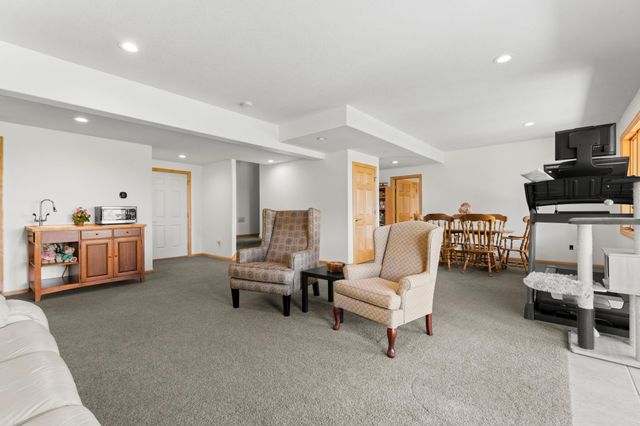23373 616th Street, Mantorville, MN 55955