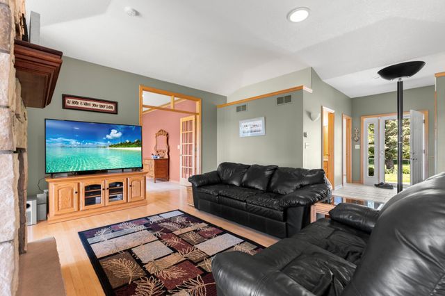 23373 616th Street, Mantorville, MN 55955