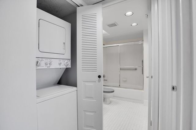 1501 Cayman Way C2, Coconut Creek, FL 33066