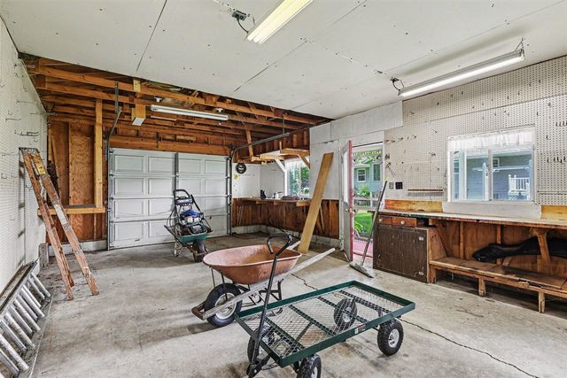 4809 40th Avenue, Hudsonville, MI 49426