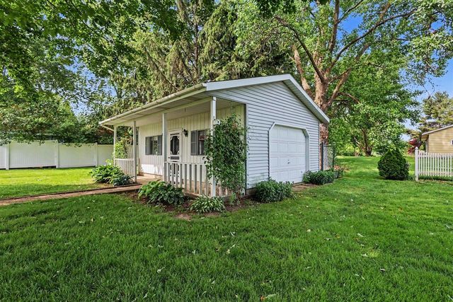 4809 40th Avenue, Hudsonville, MI 49426